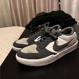 Nike sbforce58 US6W